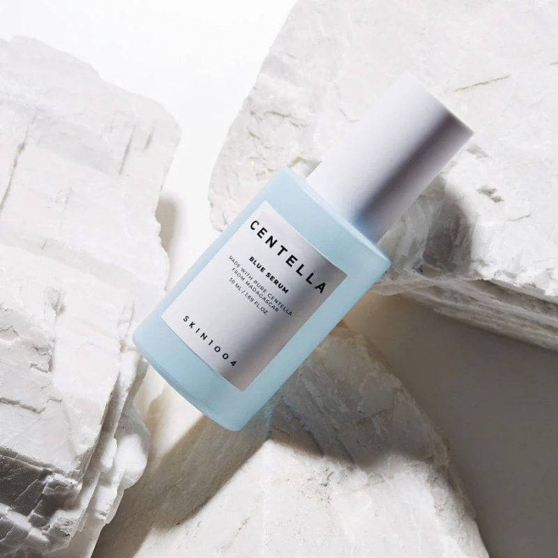 Centella asiatica Acide Hyaluronique Essence Eau hydrate, améliore l